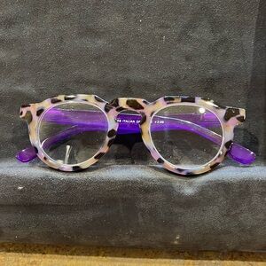 K-Eyes purple tortoise shell design readers +2.00